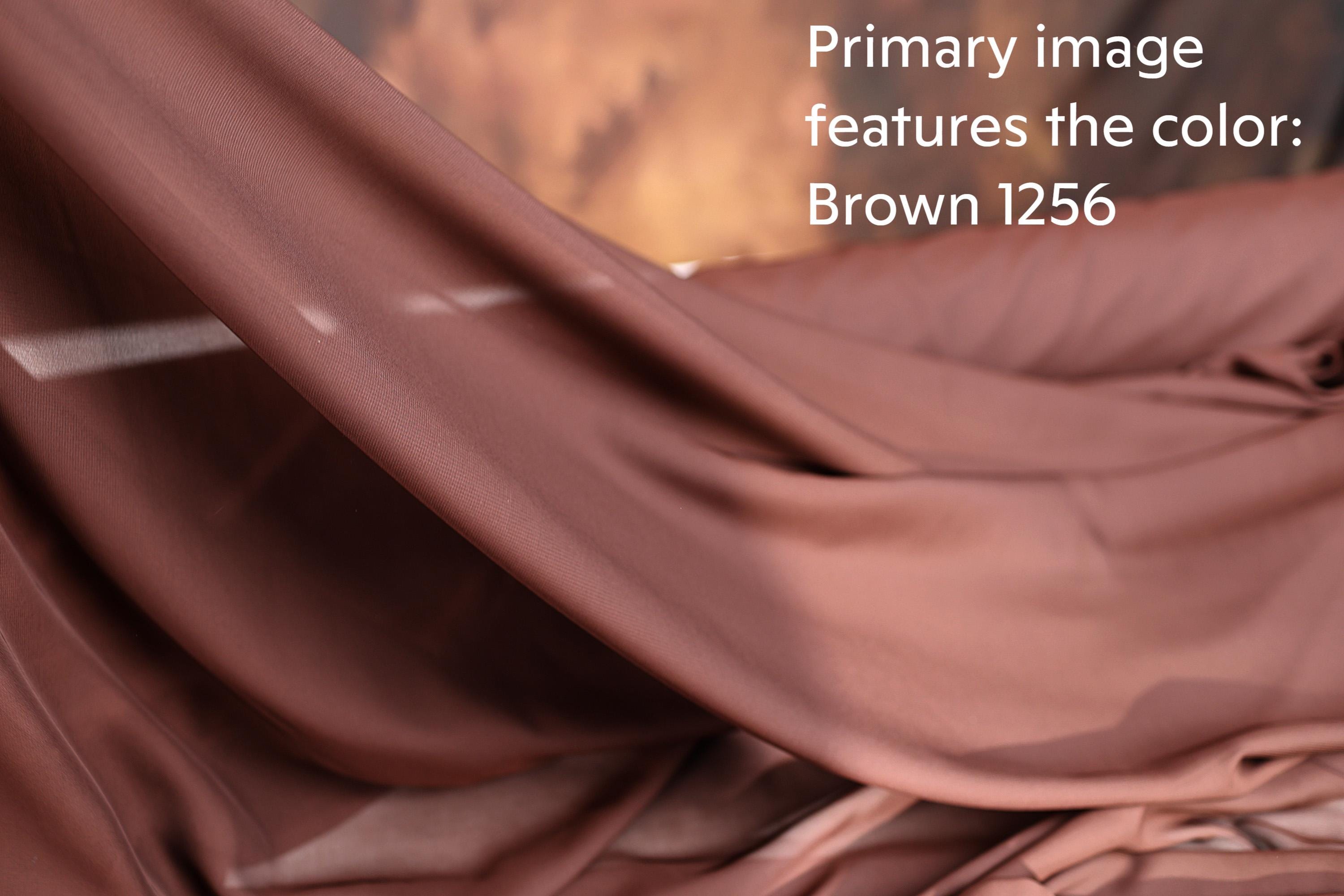 the color Brown 1256.