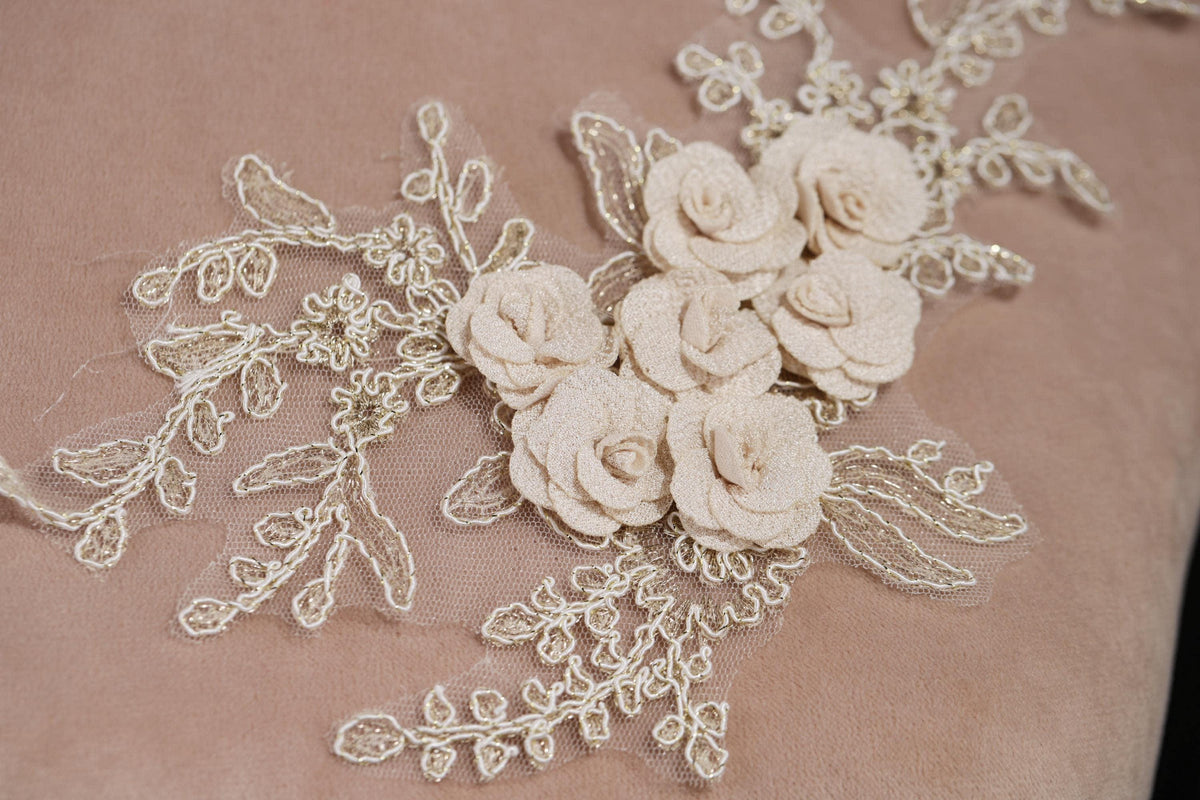 a close up of a piece of cloth with flowers on it