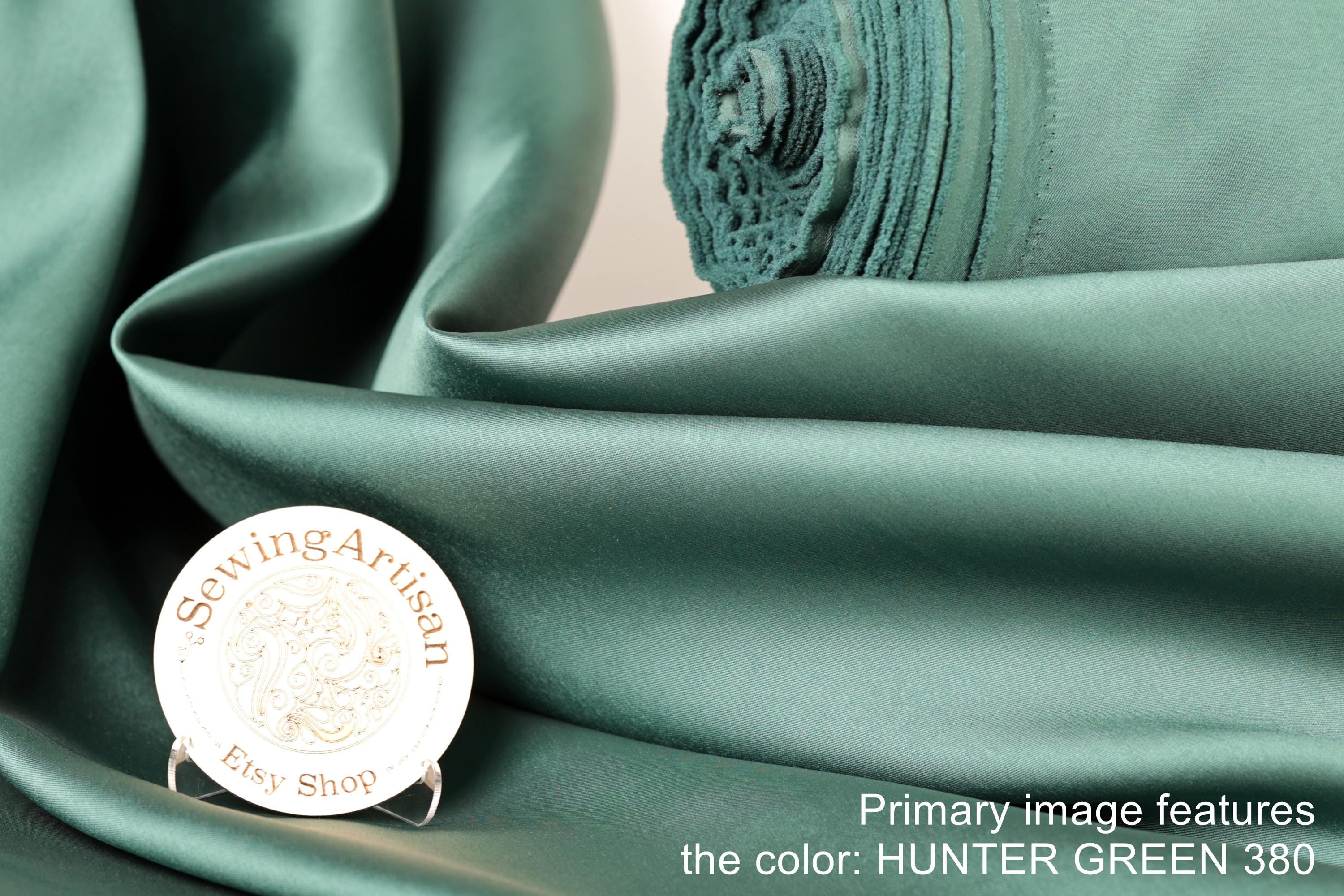 the color: HUNTER GREEN 380.