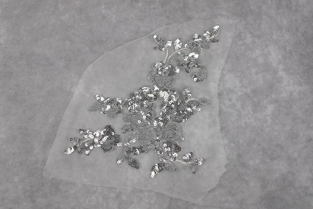 Silver Gray Floral Lace Appliques, Delicate Sew-On Motifs