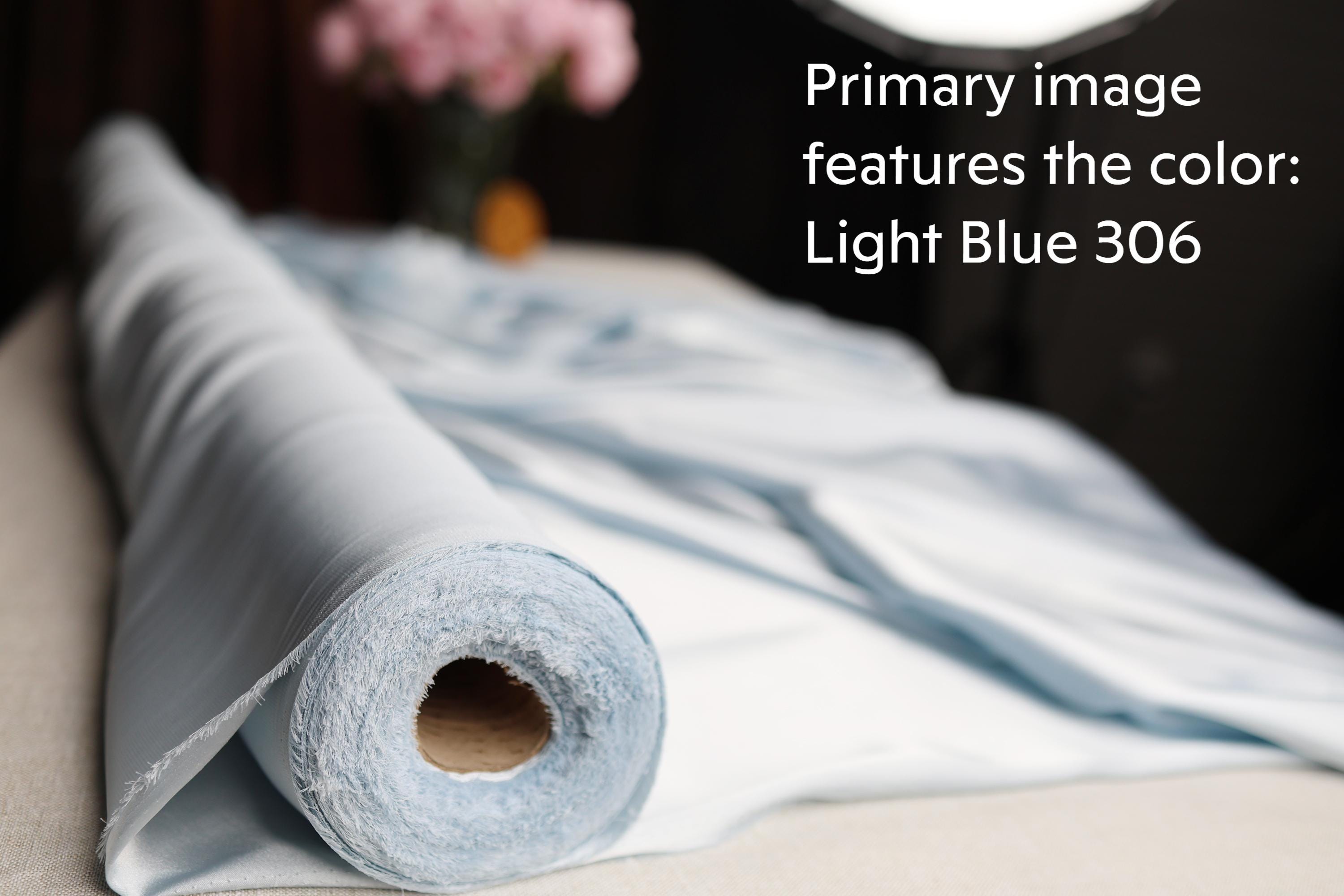 the color Light Blue 306.