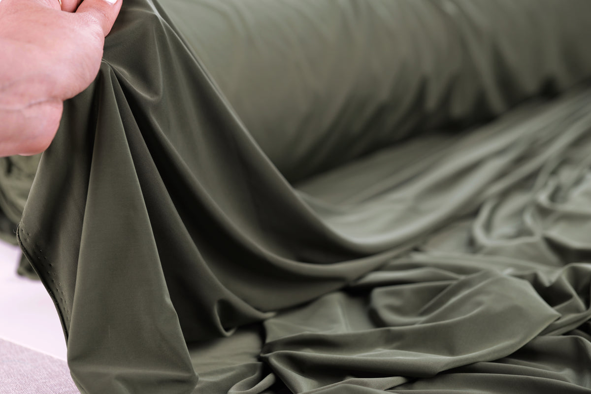 Drapey 4-Way Venechia Stretch Jersey Knit Fabric: Apparel, Costumes - 46 Colors